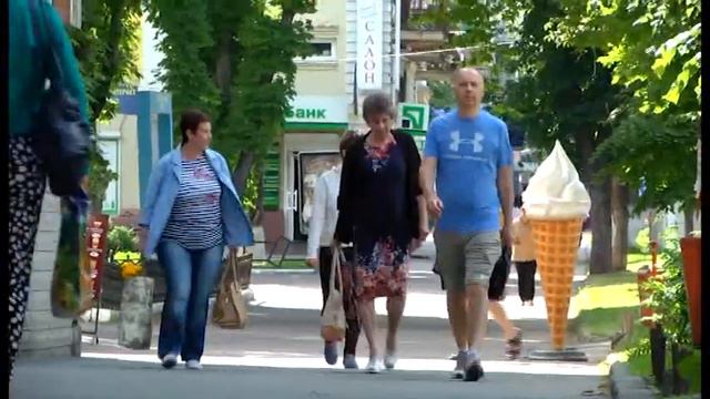 Молодіжний сленг проти застарілих діалектизмів