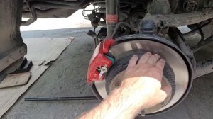 Скрежет и поскрипывание в районе заднего суппорта на Pajero4.