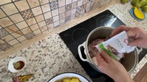 Готовлю СОЧНЫЕ СВИНЫЕ РЕБРА С КАРТОШКОЙ в казане/ пальчики оближешь!