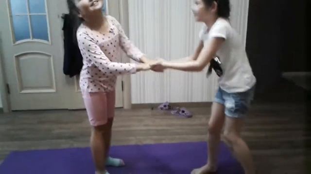 Йога челлендж с Амирой смотреть онлайн