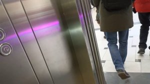 ГИДРАВЛИЧЕСКИЙ KLEEMANN 2015 года город Новосибирск торговый центр ВЕРСАЛЬ 1м/с 900кг 12чел (MRL)