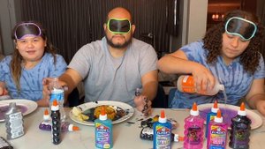 IZZY & MARY Cheated On DAD Blindfolded Slime Challenge!