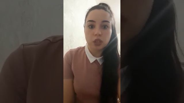 Отзыв об Ольгинской онлайн-гимназии  Красносельцева Влада, мама Александры, 2 класс