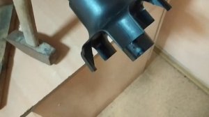 Извлечение крестовины офисного кресла без снятия газлифта (пневмопатрона)