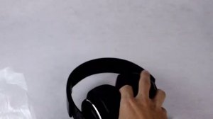 unboxing Sony MDR-XB1000