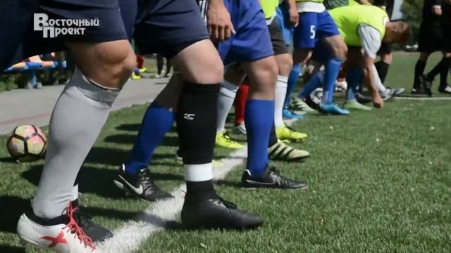 В Краматорске проходит традиционный футбольный турнир памяти Ларсона смотреть онлайн