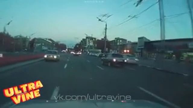 дебил на жигулях,смотреть до конца смотреть онлайн