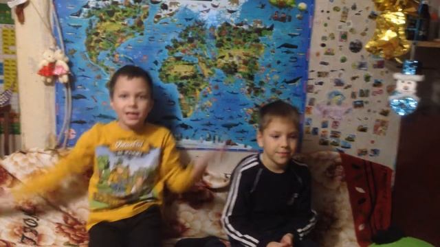 Рубрика «Не скучаем». Тимофей и Филипп Макеевы - «ОЧЕНЬ СКУЧНО БЫТЬ ДИВАНОМ» (Автор Тётушка Ау)