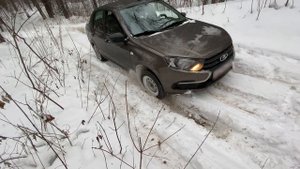 Зимний офф-роуд на Lada Granta FL 2019. Горка для Каптивы, как на ней едет Лада Гранта 1.6 8кл