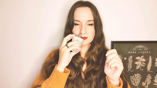 Аромати з нотою меду?та/або медовим звучанням? Про парфуми українською ??