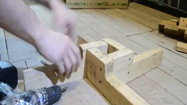 Подставка для ЕЛКИ за 5 МИНУТ своими руками смотреть онлайн