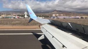 TUIFLY Boeing 738 Landing Tenerife Reina Sofia