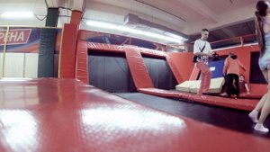 Vlog 2 : Батуты / Прыгаю на батуте / Купальник / Купальник 2020 / Спорт и развлечения