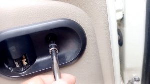 Nissan Terrano door handle repair/nissan terrano door lock/nissan terrano door lock problem
