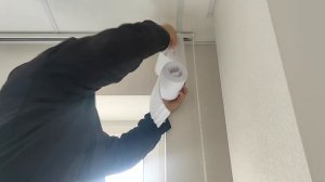 Вертикальные жалюзи на подвесной потолок