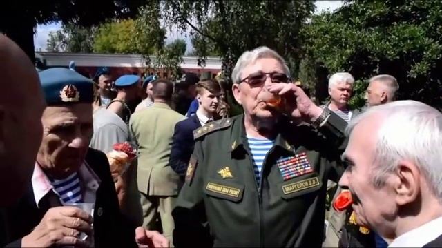 И летят над планетой Русь...