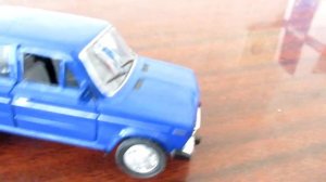 Модель автомобиля ВАЗ-2106 от WELLY