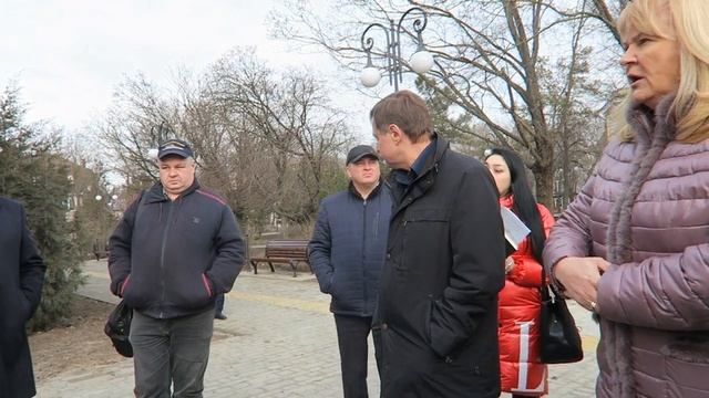 Октябрьская площадь смотреть онлайн