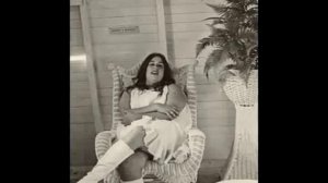 Mama Cass Elliot - Dream A Little Dream Of Me ( album version )