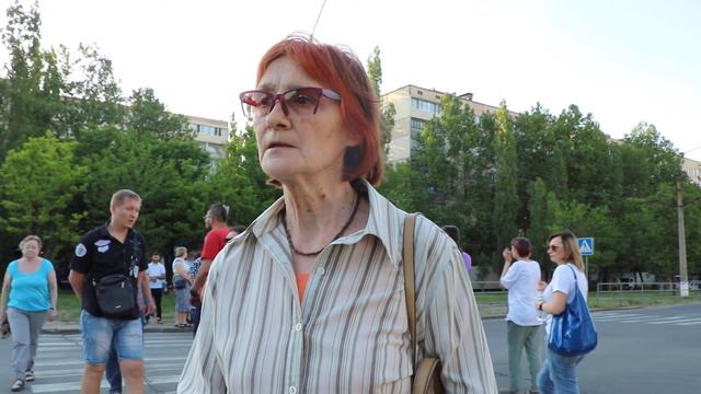 Мой город Н: Участница акции жительница дома по ул. Космонавтов 1421