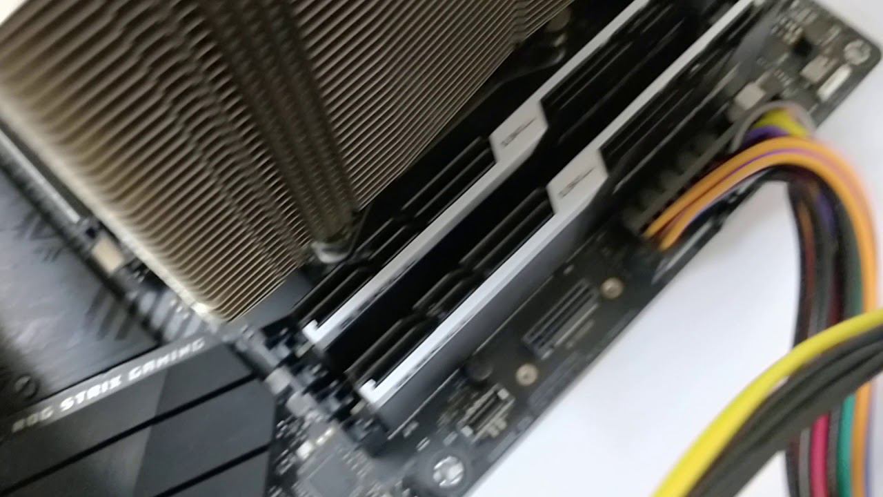 ASUS ROG STRIX X299-E Gaming II working смотреть онлайн