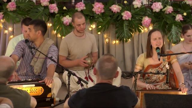 KIRTAN FEST | МОСКВА | Гандхарвика Сундари дд.