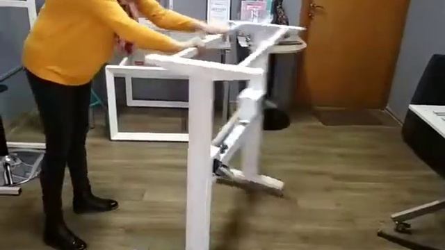 мобильный IT стол металлокаркас