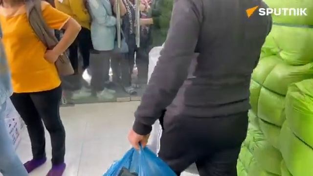 Сюжет о работе нашего фонда. Гумгруз в Нагорный Карабах. 10.23 смотреть онлайн