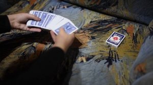 Фокусы с картами. Идеальный контроль карты вниз колоды. Обучение карточному шифту.