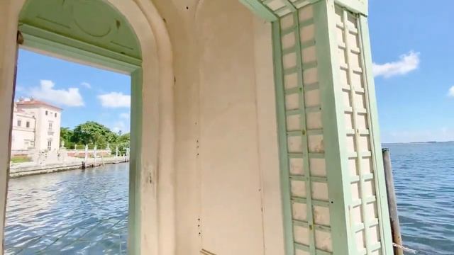 Vizcaya Museum & Gardens смотреть онлайн