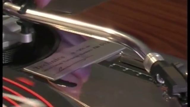 Technics 1200/1210 MK2. Знакомство с моделью. смотреть онлайн