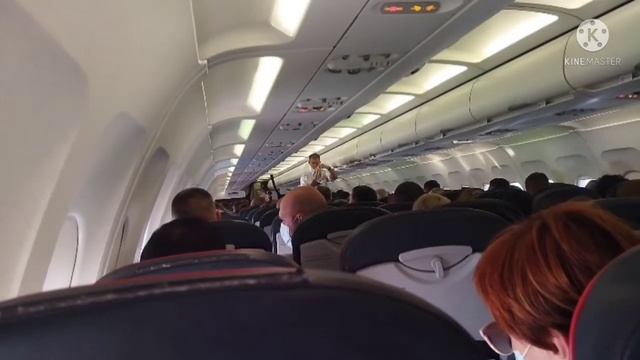 Улетели в отпуск / С ребёнком в самолёте / Екатеринбург-Иркутск / Уральские авиалинии смотреть онлайн