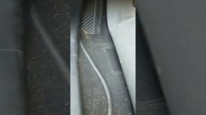 как снять накладку порога Шевроле Каптива кузов с 100