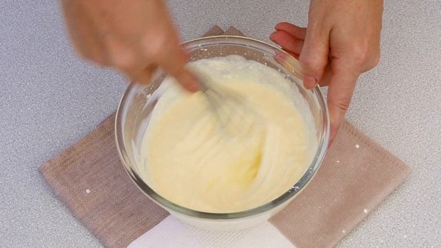 ПИРОГ С ТВОРОЖНО-СМЕТАННОЙ ЗАЛИВКОЙ и Малиной. Проще не Придумать.