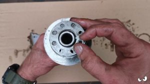 Archdale Milling Machine - Spindle bearing removal