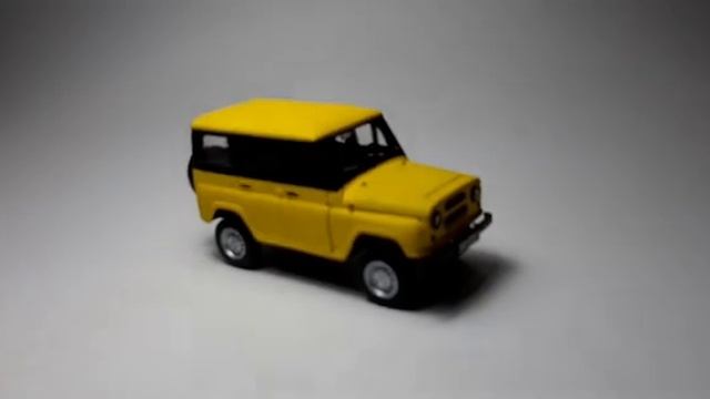 МОДЕЛЬ СВЕТИТСЯ В ТЕМНОТЕ? КАК? МОДЕЛЬ УАЗ КАК У ГАРАЖ 54!!! ТЕСТ ФОСФОРЕСЦЕНТНОЙ КРАСКИ ОТ KUDO!!! смотреть онлайн