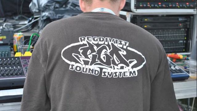 Re6divist - Sug 03 (2005) смотреть онлайн