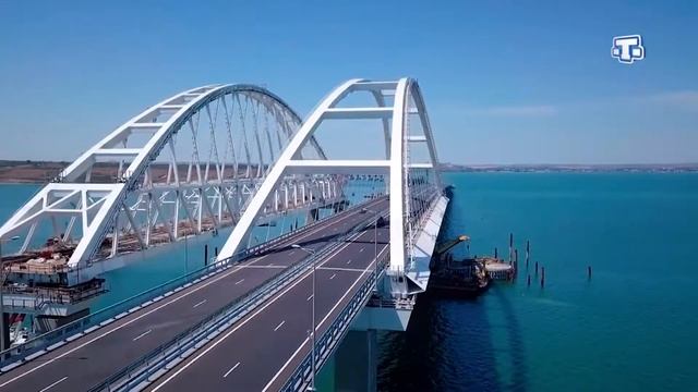 "Флаг Российской Федерации – символ, объединяющий нации" смотреть онлайн