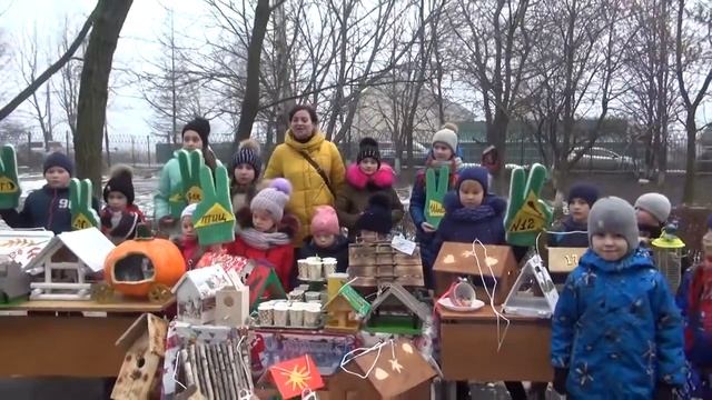 Выставка кормушек Столовая для птиц МБОУ СОШ № 12 смотреть онлайн