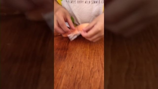 Хабиба делает обзор кукурузных палочек смотреть онлайн