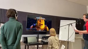 Школа озвучивания. "Шрек" Юля Фнафер озвучивает Осла из Шрека Часть 1