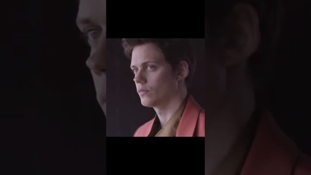 Live wallpaper - Bill Skarsgård (Живые обои - Билл Скарсгард).