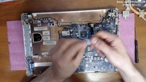 ? Sony Vaio VPCEH1L1R ( PCG-71811V ) разборка , комплексная чистка , замена термопасты