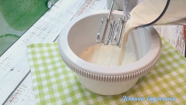 Тонкие кружевные блинчики/ Блины на топлёном молоке/ Как испечь блины с дырочками/ Рецепт блинов.