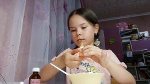 Слайм из клея ПВА, пены для бритья и тетрабората