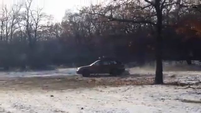 Снежный дрифт - Subaru Outback - чуть морду не разбил! | MAXJOY смотреть онлайн