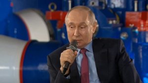 Владимир Путин на встрече со студентами и работниками промышленных предприятий Челябинской области