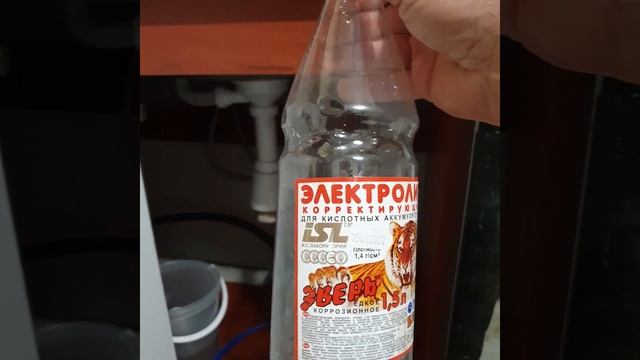 чем легко прочистить канализацию на кухне.