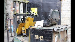 Самый старый электропогрузчик Clark в России