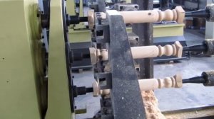 деревянные ножки стола делая машину для продажи